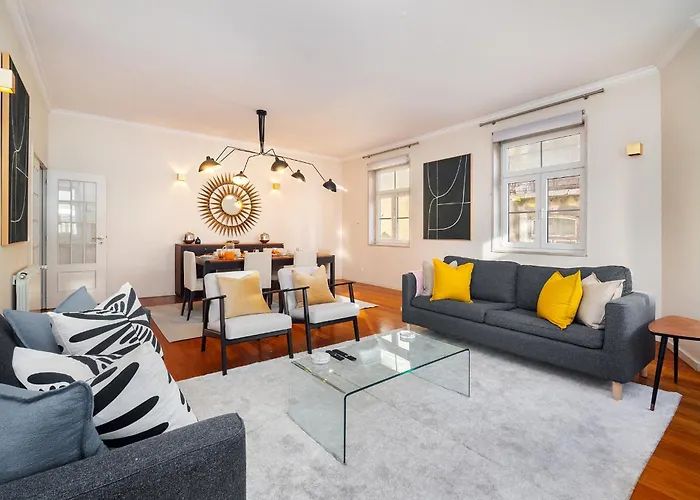 Whome Artsy Apartment In The Heart Of Chiado